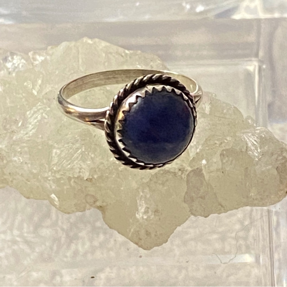 Vintage Sterling 925 and Blue Stone Ring  I believe it’s (Lapis)  Size 6